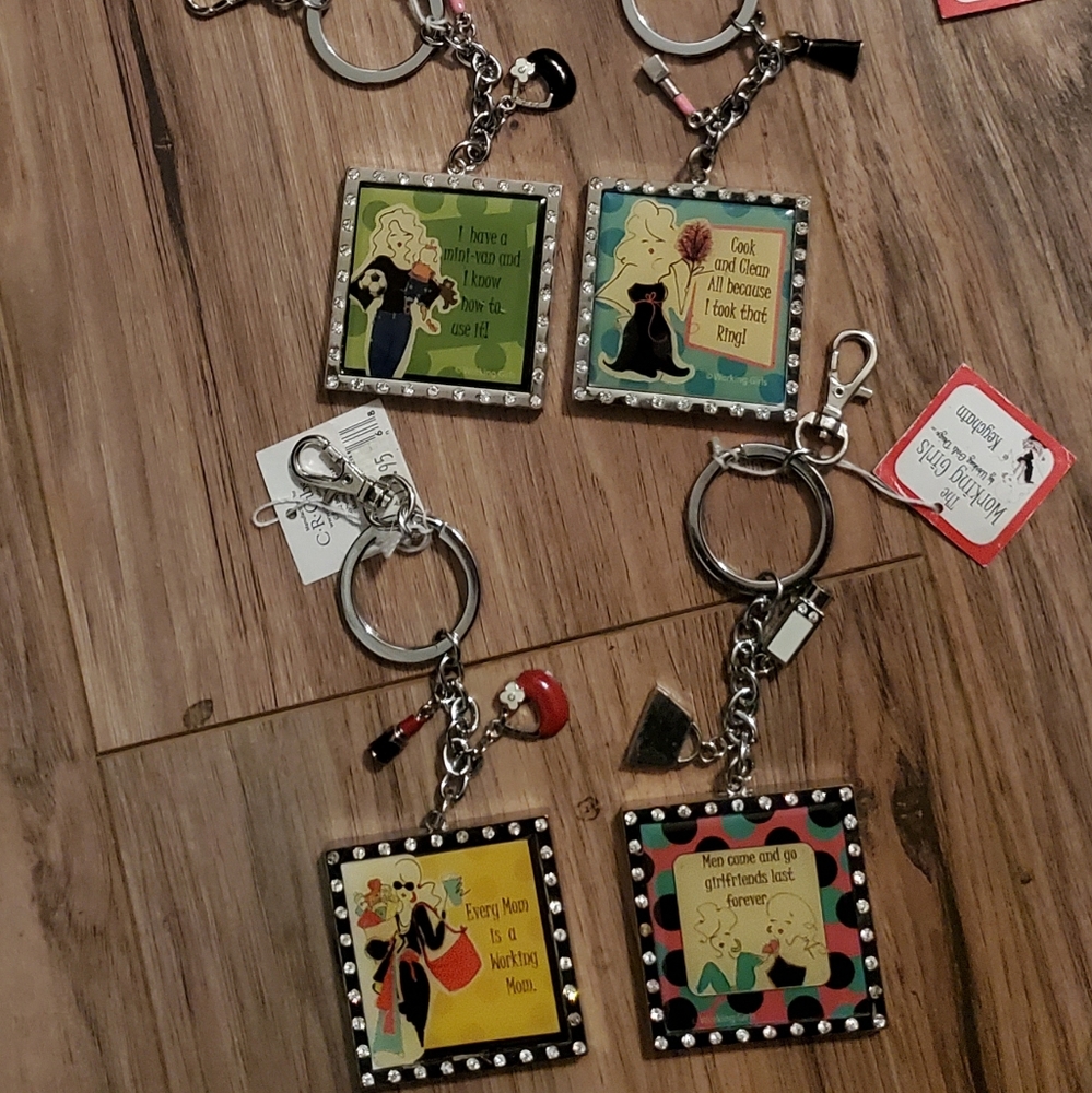 CR Gibson Working Girl 6pc Keychain Bundle